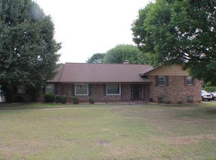 224 Masters Rd E #E, Hixson, TN 37343