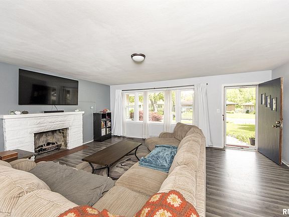 2nd image of 4015 N Tomar Ave