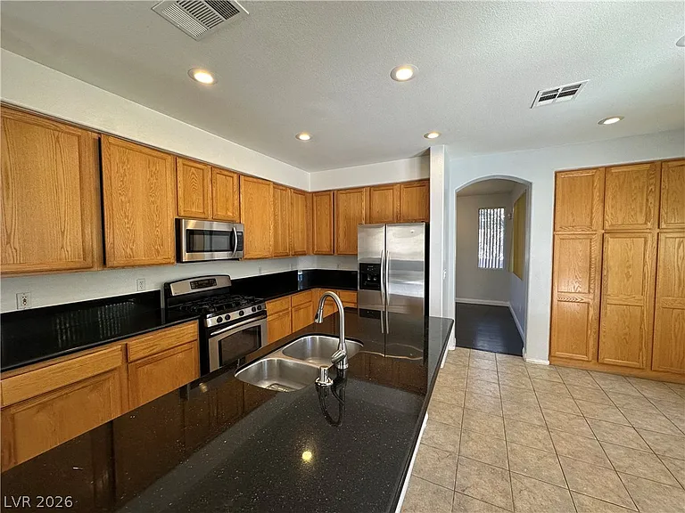 10129 Snow Crest Pl — Photo 9