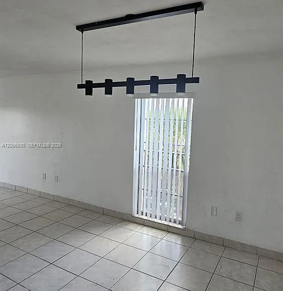 6884 N Kendall Dr #C404 — Photo 3