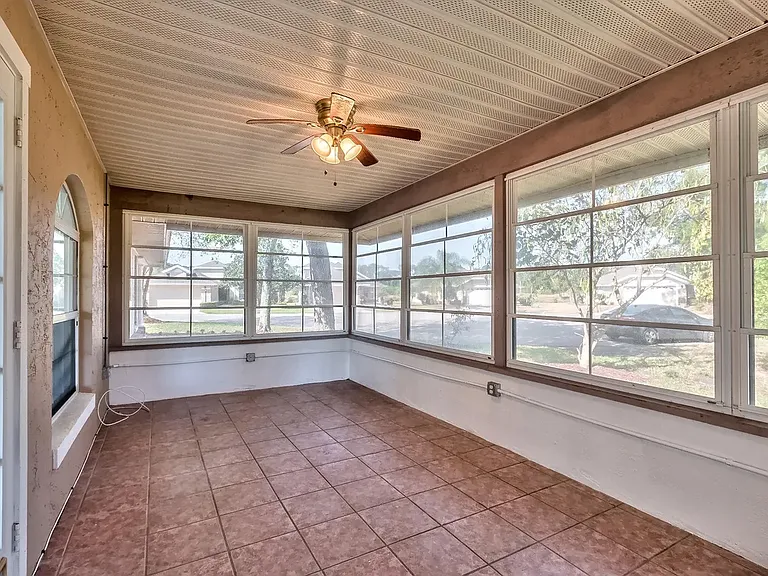 280 Braeburn Cir — Photo 27