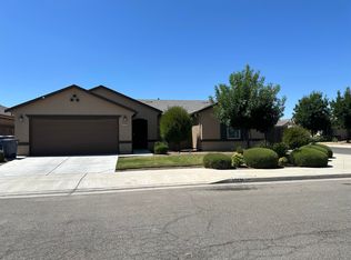 5536 E Burns Ave, Fresno, CA 93727