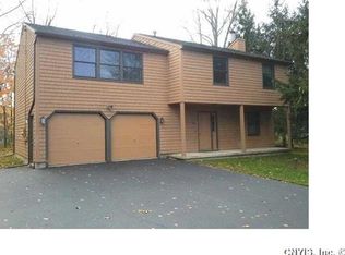 4140 Lucan Rd, Liverpool, NY 13090