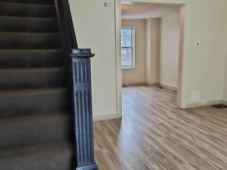 3735 Manchester Ave — Photo 2