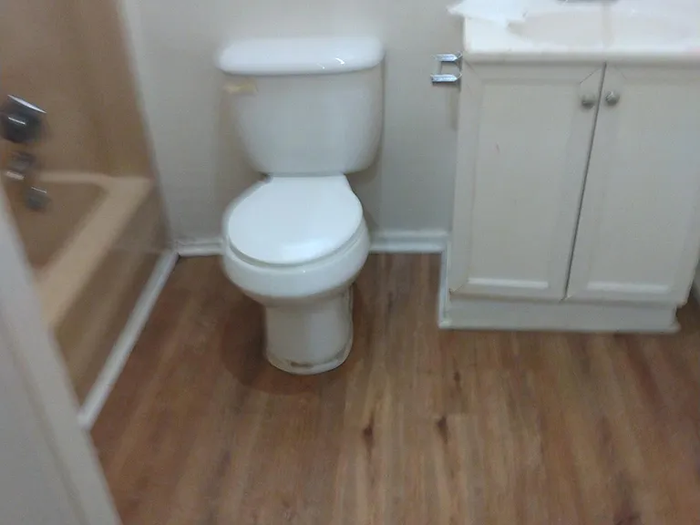 1310 Calhoun St — Photo 2