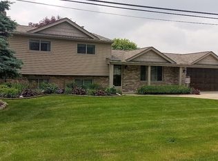 38155 Mallast St, Harrison Township, MI