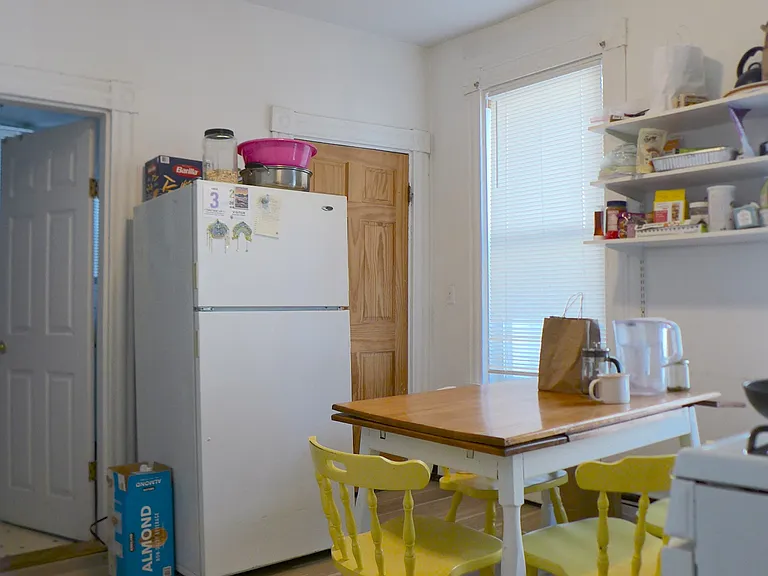 63 Plymouth St — Photo 10