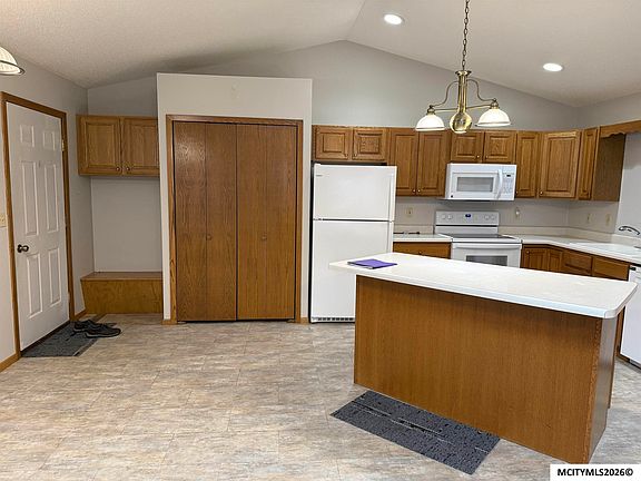 4th image of 380 S Yorktown Pike Unit 22