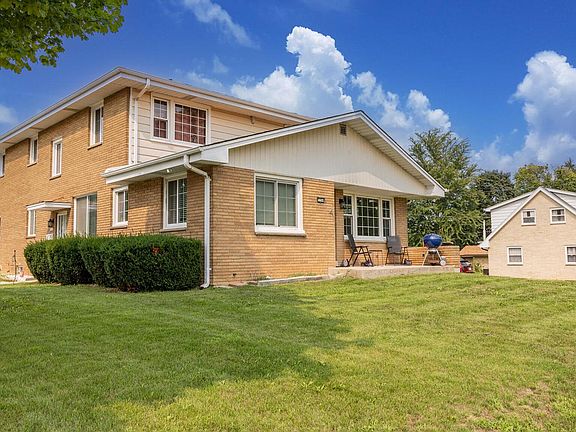 2nd image of 3764 E College AVENUE #3764A