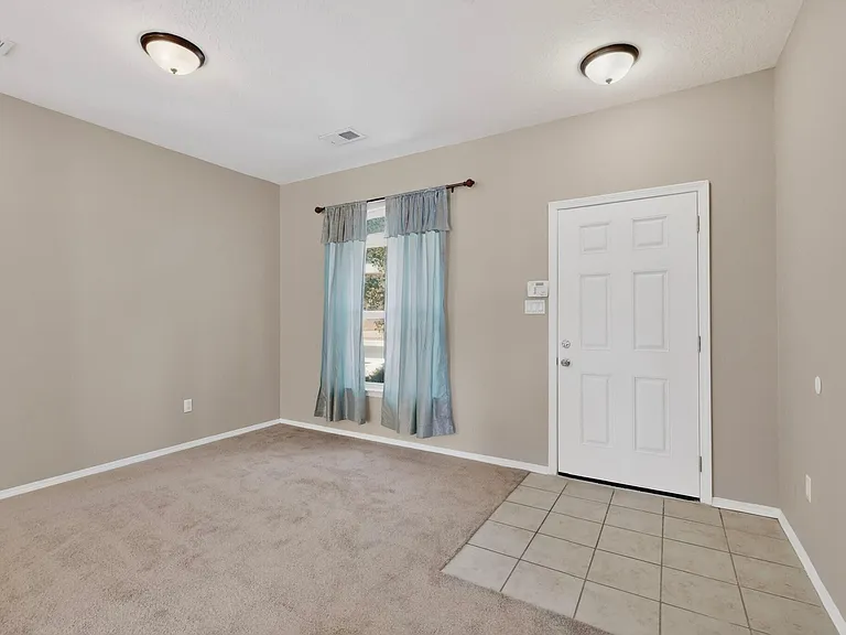 968 Molten Pl NW — Photo 3