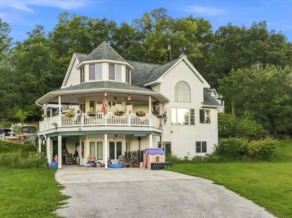 N3050 County Road S, Cascade, WI 53011