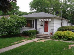 423 2nd Ave, Iowa City, IA 52245