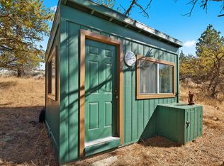 17021 Matterhorn Dr, Tehachapi, CA 93561