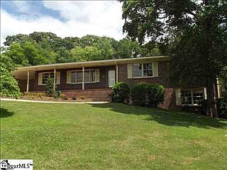 1st image of 13 Zelma Dr