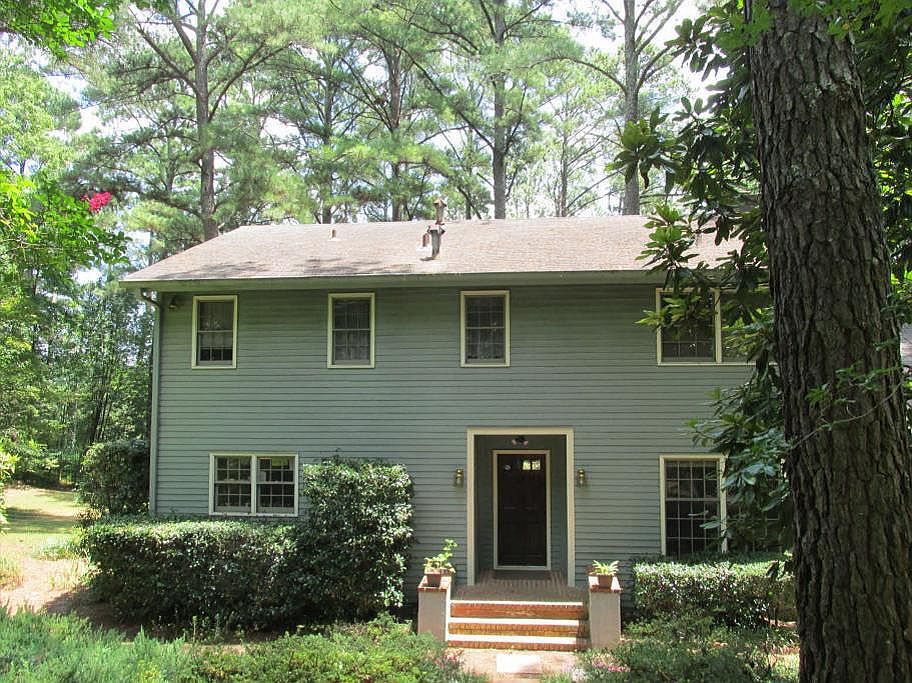 1st image of 2420 Marneil Dr NE
