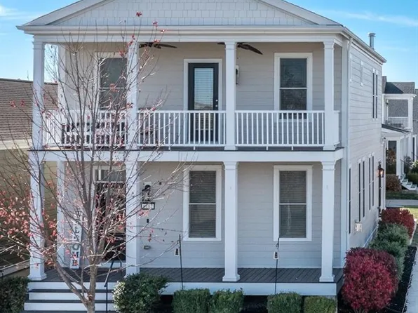 6182 Suntan Dr, Saint Charles, MO 63301