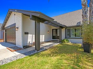 14822 Foxcroft Rd, Tustin, CA 92780