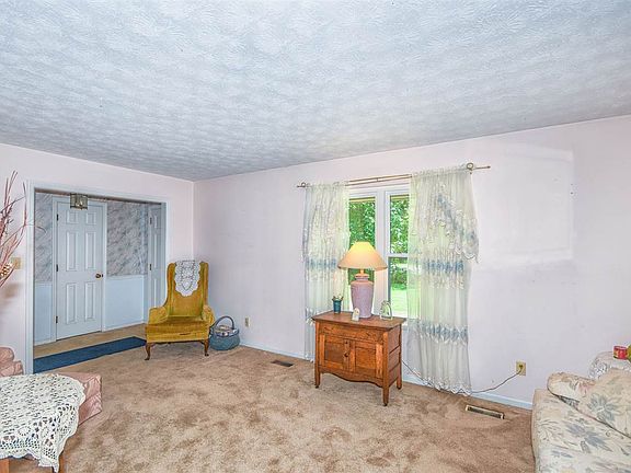 2nd image of 3029 Shamrock St S