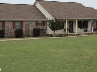 117 Canterbury Ln, Searcy, AR 72143