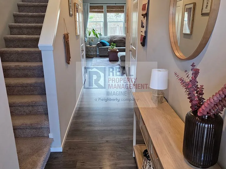 6032 Addison Rd SW — Photo 3