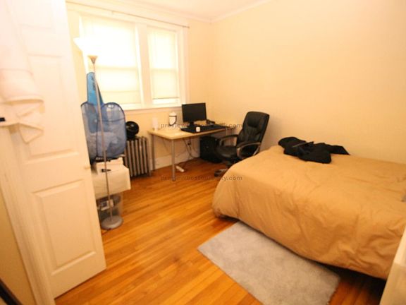 5th image of 2031 Commonwealth Ave #170