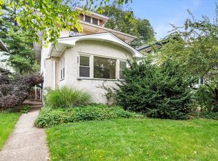 323 N Taylor Ave, Oak Park, IL 60302