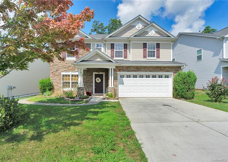 1st image of 407 Bougainvillea Ct