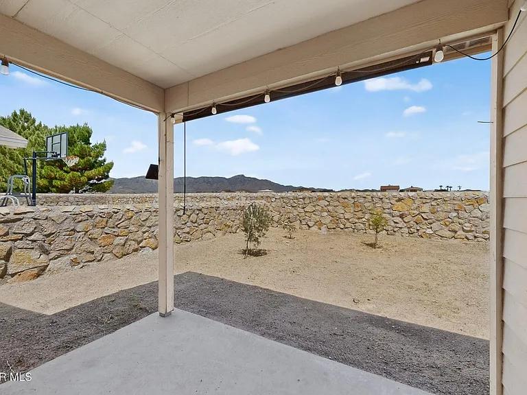 5705 Rick Husband Dr — Photo 31