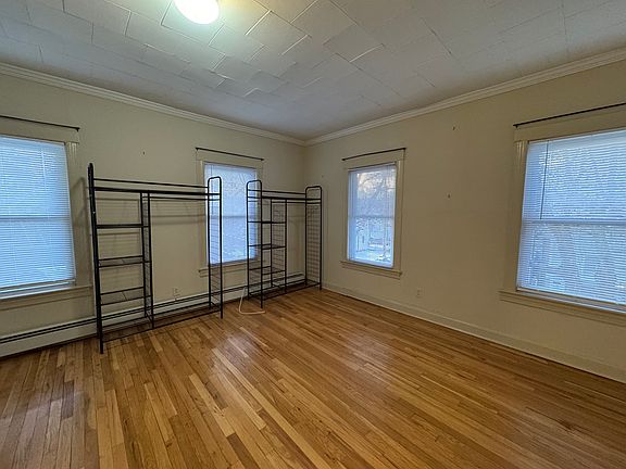 2nd image of 103 E Main St #D