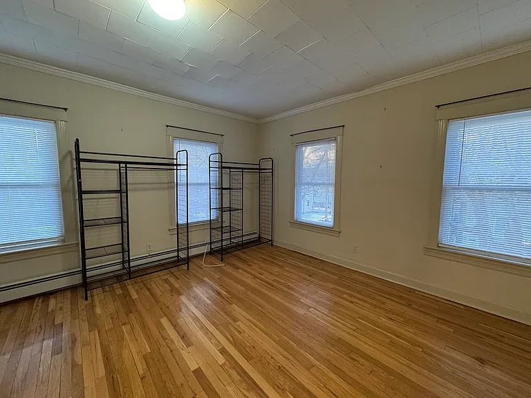 103 E Main St #D — Photo 2