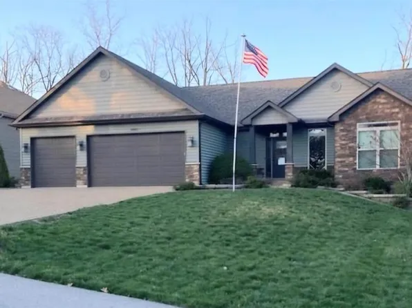 10521 Walnut Ln, Foristell, MO 63348