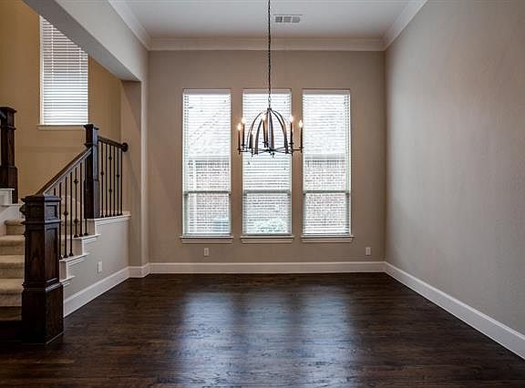5th image of 1712 Verbena Lane