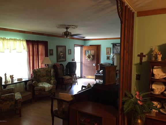 5th image of 923 2ND Avenue N