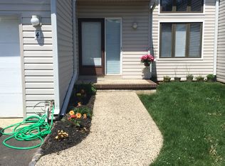 4 Park Meadow Ln, West Long Branch, NJ 07764