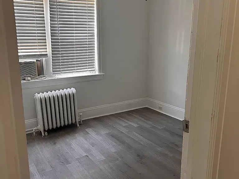 841 1/2 W Lancaster Ave #2 — Photo 9