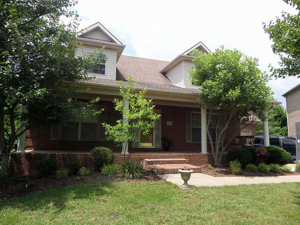1st image of 2221 Carrington Ct