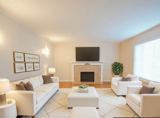 24515 16th Ave S, Des Moines, WA 98198