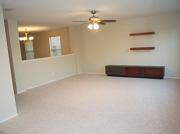 4th image of 2311 Llano Grande Ln