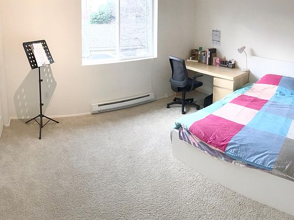 4th image of 18600 NE 63rd Way APT 205