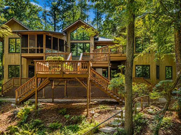 287 Blue Gate Ln, Dahlonega, GA 30533