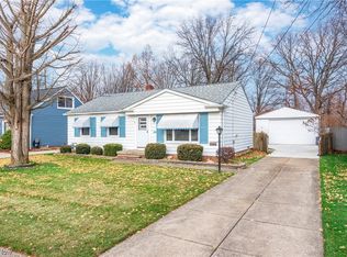 11040 Fairlawn Dr, Parma, OH