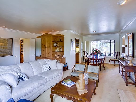 5th image of 5472 Hewlett Dr