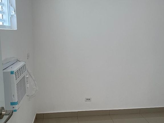 Unit Photo