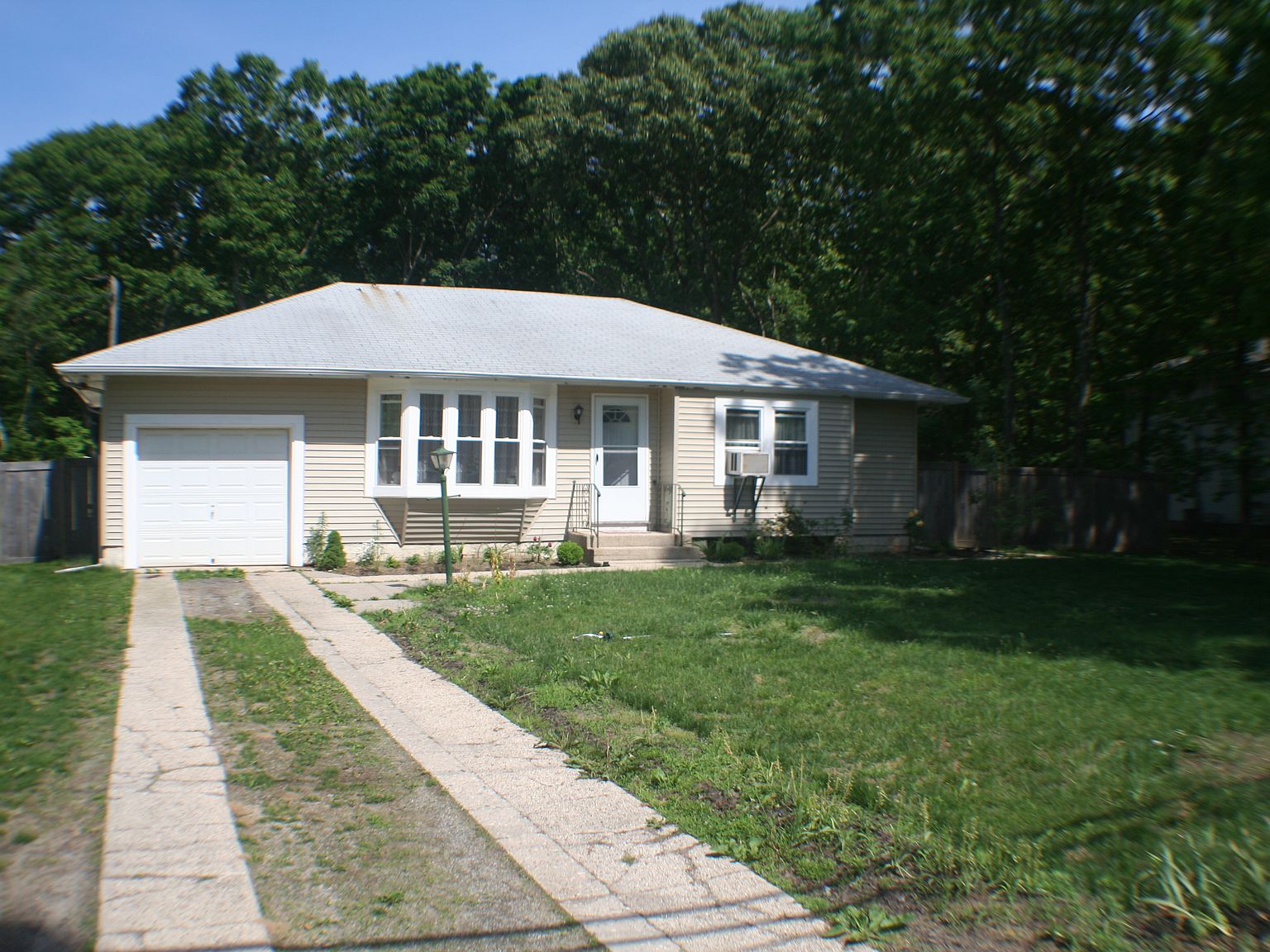 179 Wood Rd, Centereach, NY 11720 Zillow