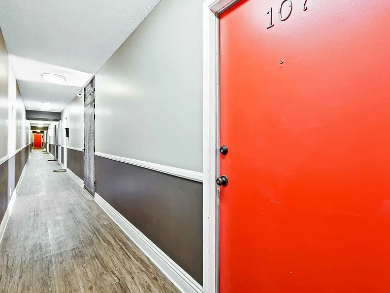 6709 Woodley Ave #109 — Photo 8
