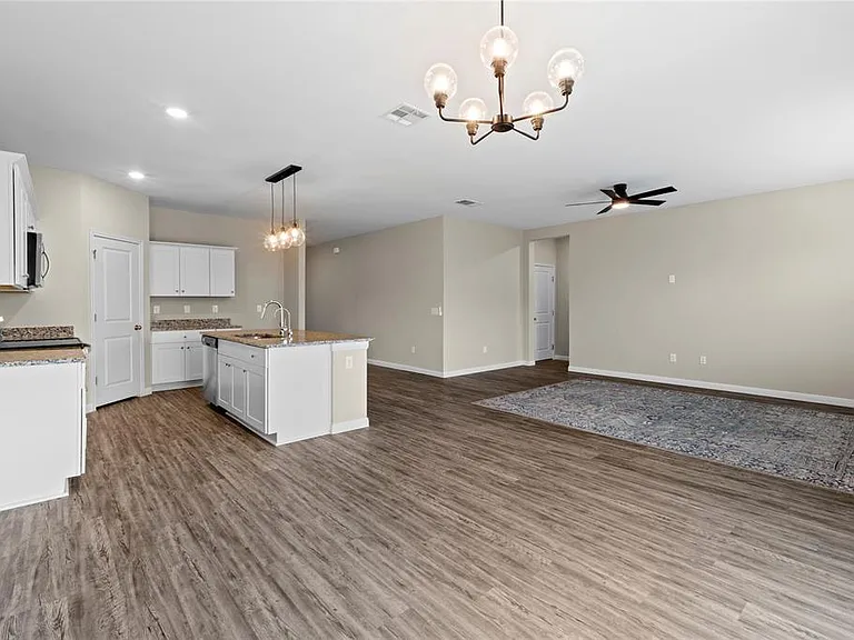 12812 Samuel Adams Dr — Photo 10