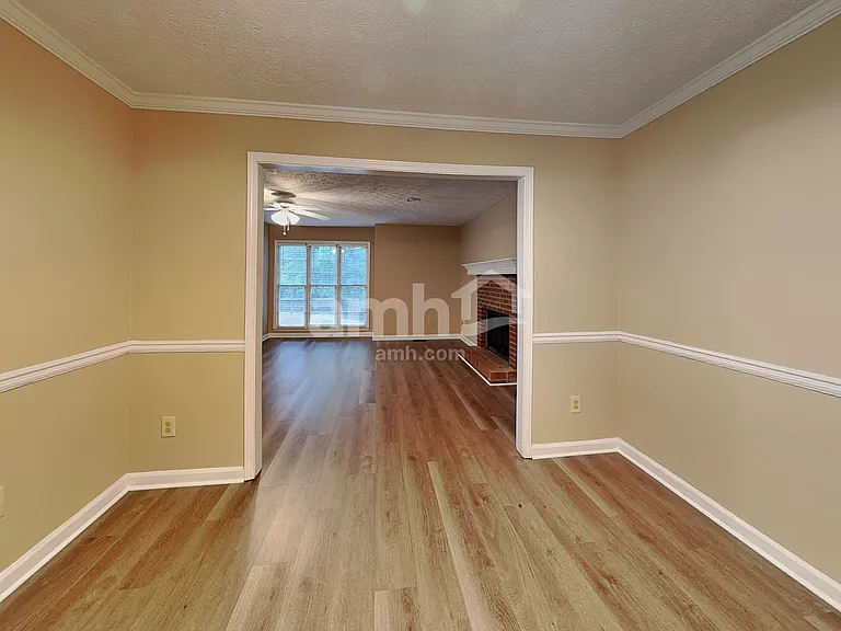 4929 Harrington Pl — Photo 5