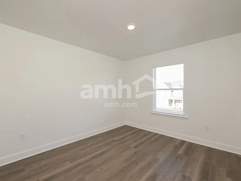 1539 Aquamarine Dr — Photo 12