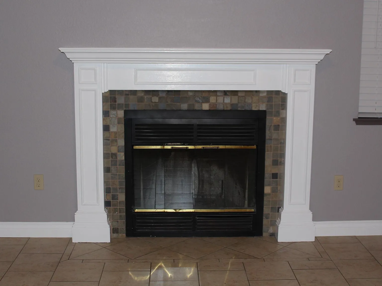 3 bed, 2.5 bath, 1402 sqft, $2,150 — Photo 3