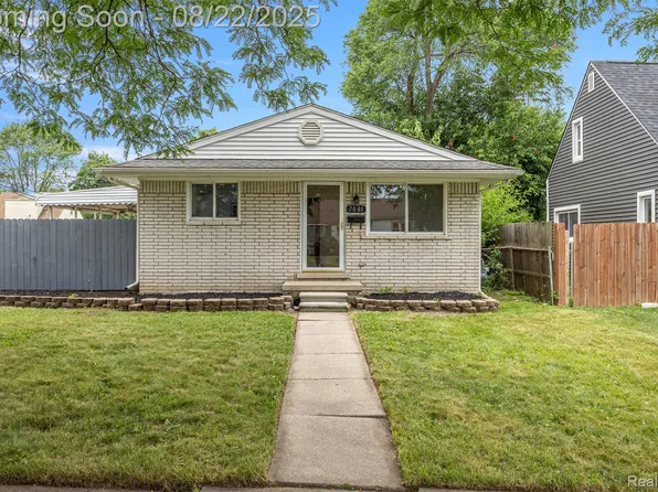 7001 Belton St, Garden City, MI 48135